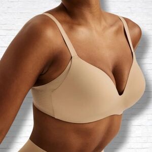 Knix Wingwoman Contour Wireless Beige Bra Size 6 BNWT